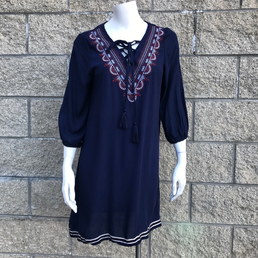 Gamiss Embroidered Tunic Dress